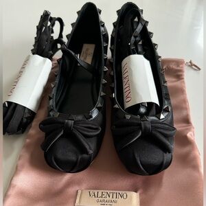 Valentino Garavani Rockstud Ballerinas with Lace Ups